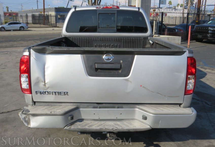 2016 Nissan Frontier - Image 12