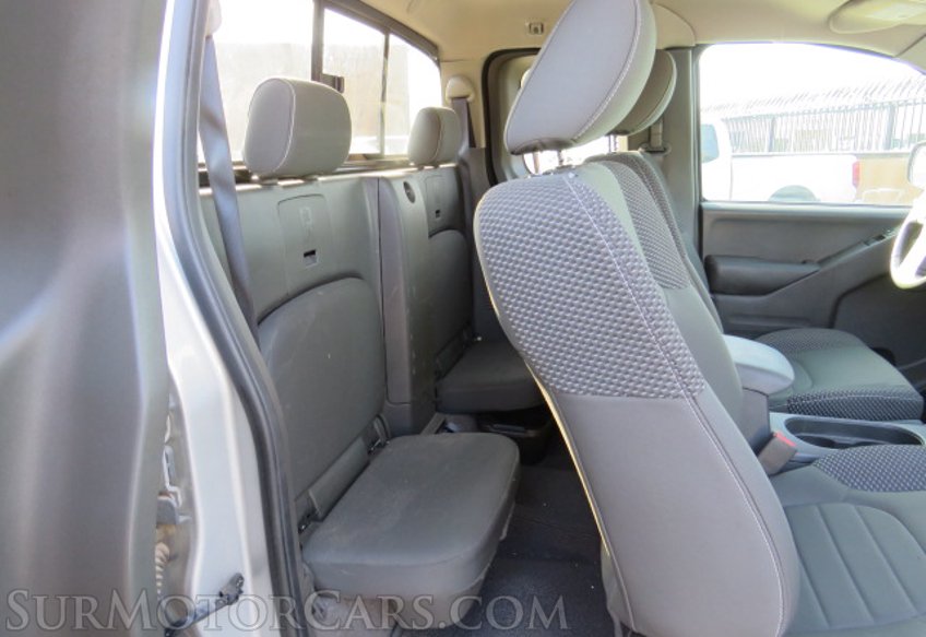 2016 Nissan Frontier - Image 26