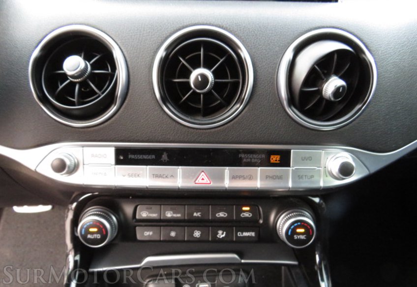 2018 Kia Stinger - Image 38