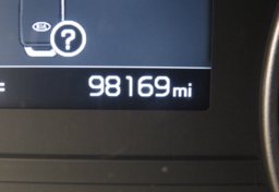 2018 Kia Stinger - Image 36