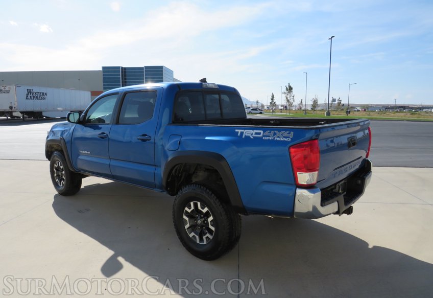 2016 Toyota Tacoma - Image 5