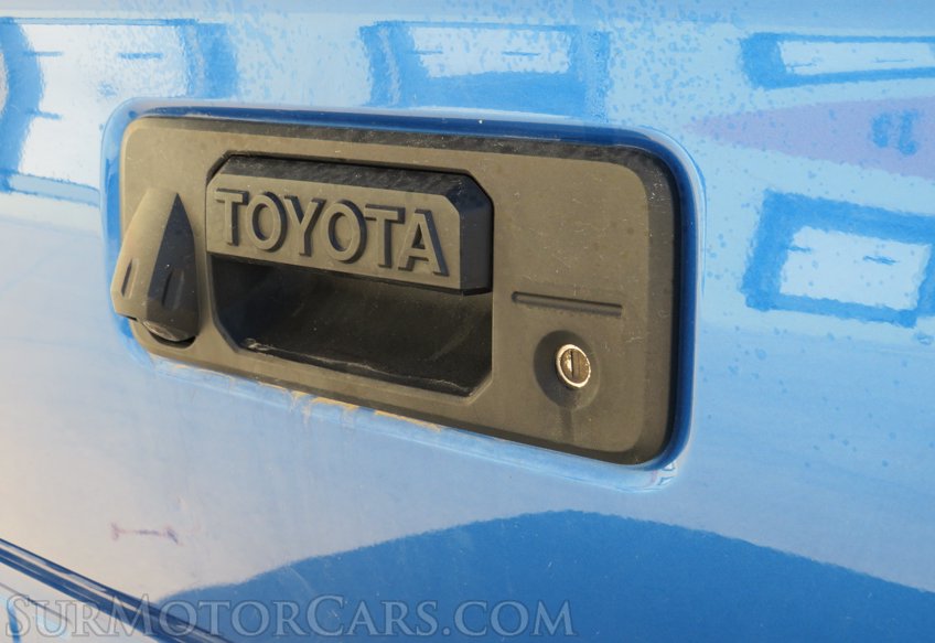 2016 Toyota Tacoma - Image 23