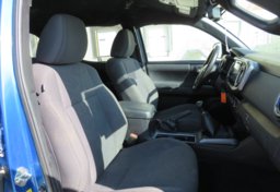 2016 Toyota Tacoma - Image 29