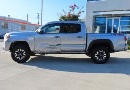 Thumbnail of 2020 Toyota Tacoma