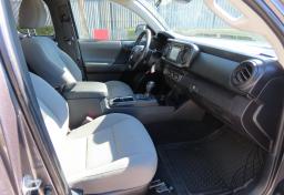 Thumbnail of 2019 Toyota Tacoma