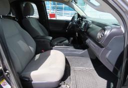 Thumbnail of 2019 Toyota Tacoma