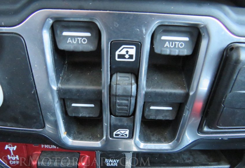 2018 Jeep Wrangler Unlimited - Image 37