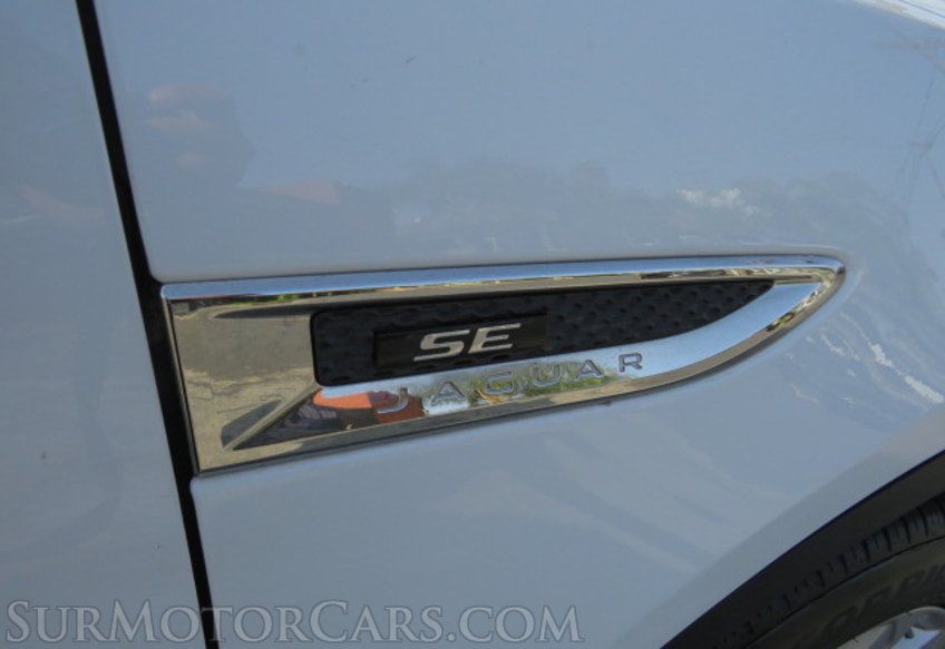 2018 Jaguar E-PACE - Image 17