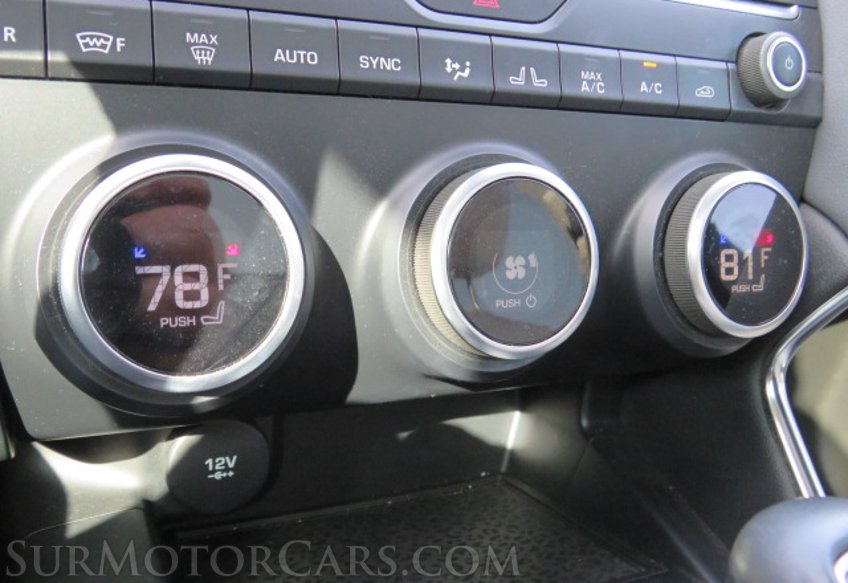 2018 Jaguar E-PACE - Image 46