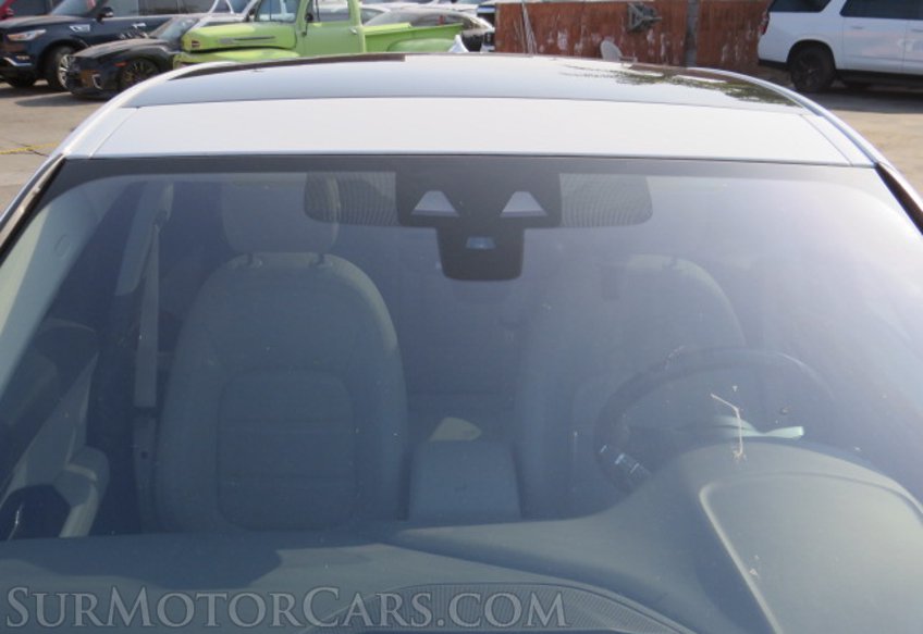 2018 Jaguar E-PACE - Image 13