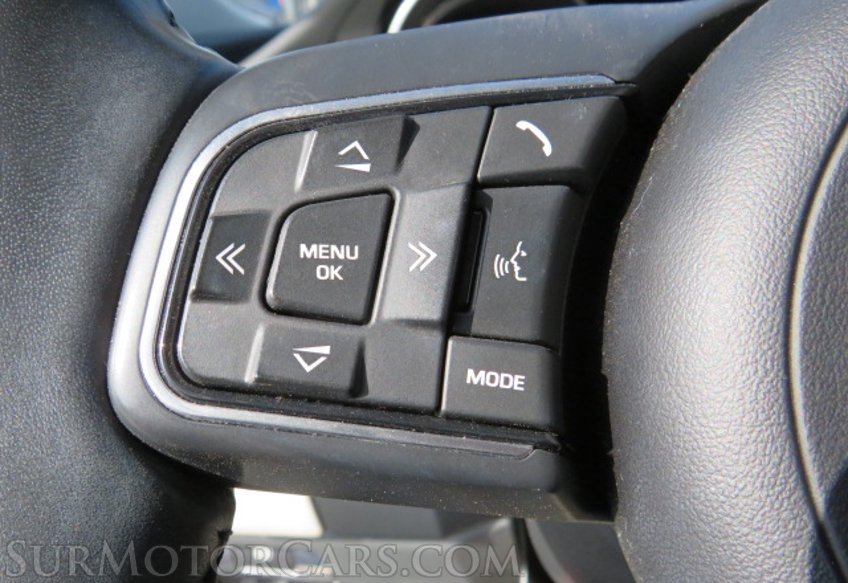 2018 Jaguar E-PACE - Image 47