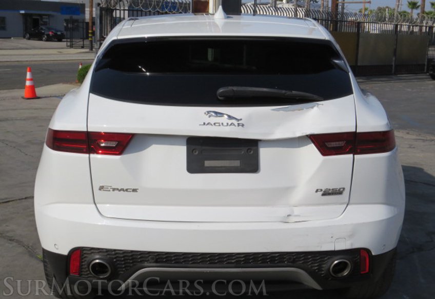 2018 Jaguar E-PACE - Image 12