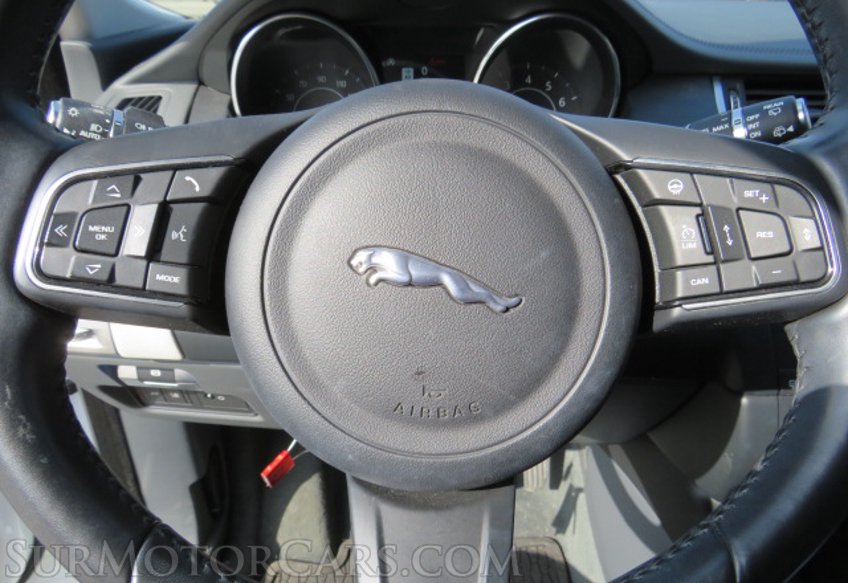 2018 Jaguar E-PACE - Image 49