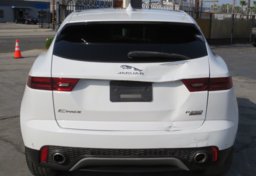 2018 Jaguar E-PACE - Image 12