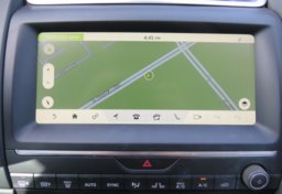 2018 Jaguar E-PACE - Image 36