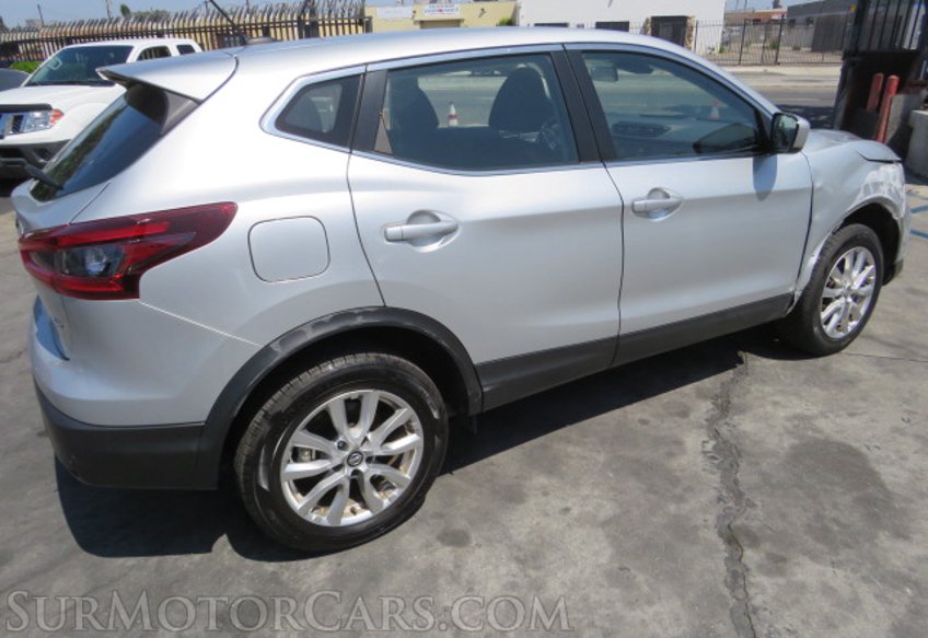 2021 Nissan Rogue Sport - Image 8