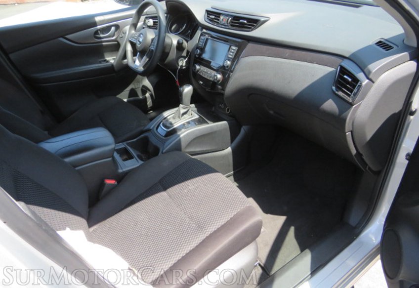 2021 Nissan Rogue Sport - Image 27