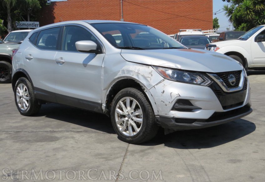 2021 Nissan Rogue Sport - Image 4