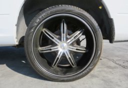 2014 Ram 1500 - Image 12