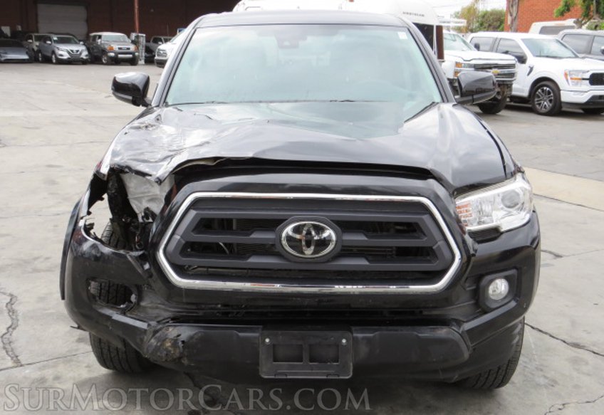 2020 Toyota Tacoma - Image 9