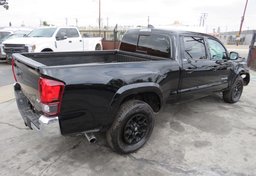 2020 Toyota Tacoma - Image 6