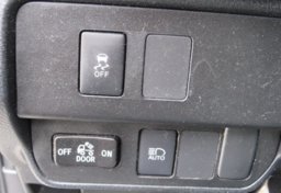 2020 Toyota Tacoma - Image 35