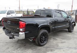 2020 Toyota Tacoma - Image 8