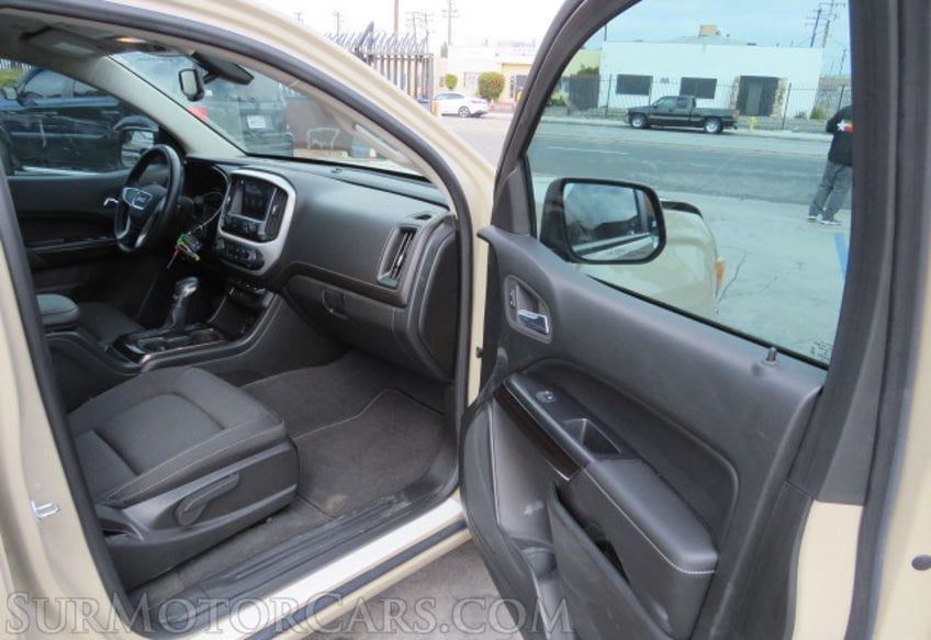 2022 GMC Canyon - Image 18