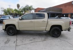 2022 GMC Canyon - Image 10