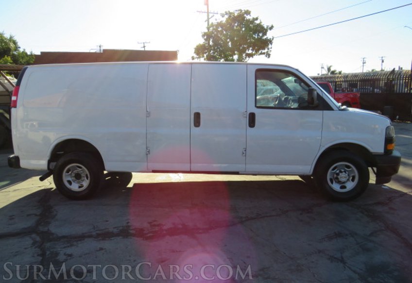 2020 Chevrolet Express Cargo Van - Image 11