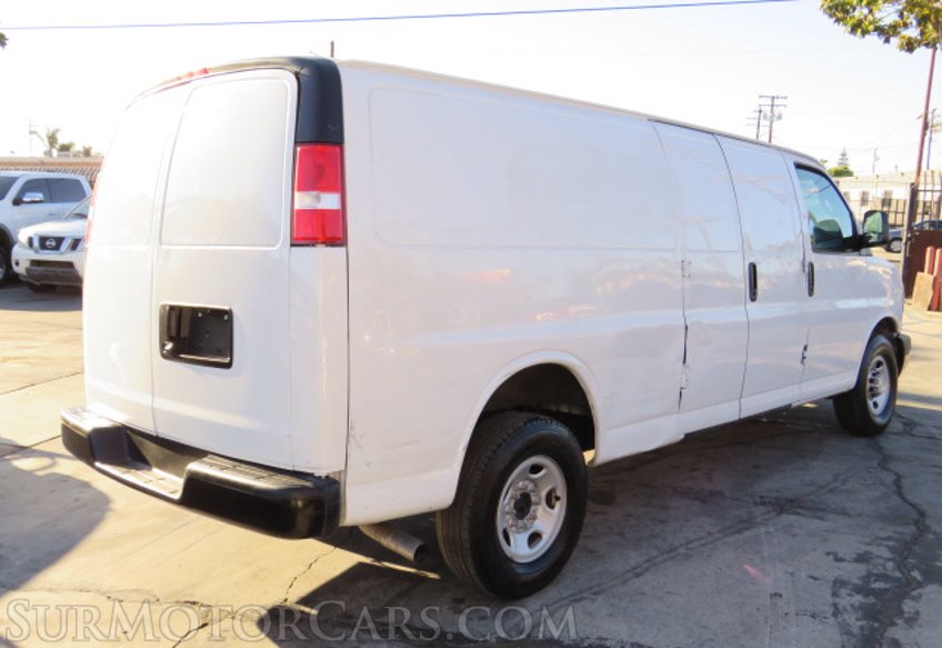 2020 Chevrolet Express Cargo Van - Image 7