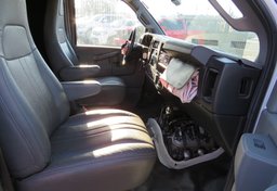 2020 Chevrolet Express Cargo Van - Image 19