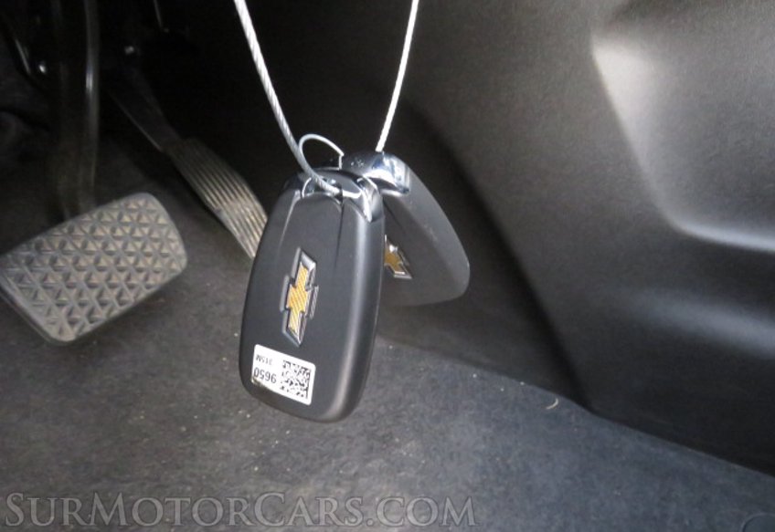 2020 Chevrolet Equinox - Image 41