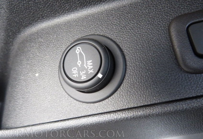 2020 Chevrolet Equinox - Image 31