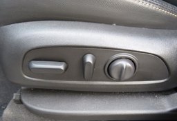 2020 Chevrolet Equinox - Image 42