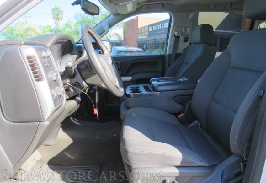 2018 Chevrolet Silverado 1500 - Image 31