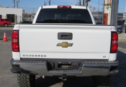 2018 Chevrolet Silverado 1500 - Image 12