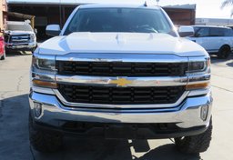 2018 Chevrolet Silverado 1500 - Image 11