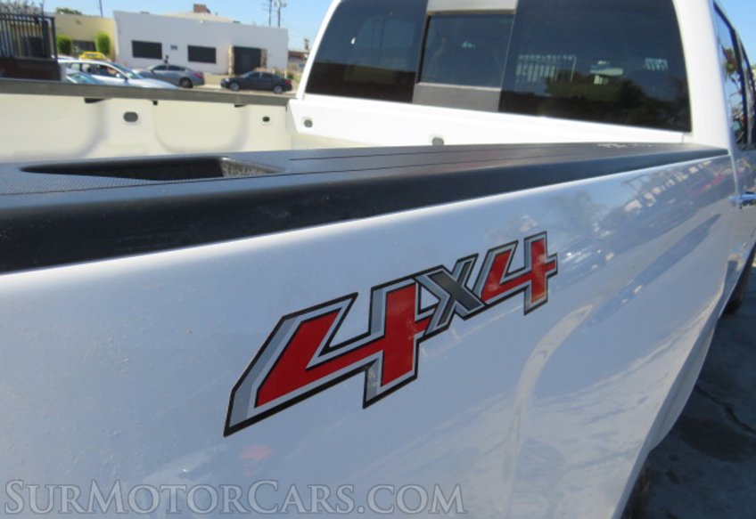 2017 Chevrolet Silverado 1500 - Image 13