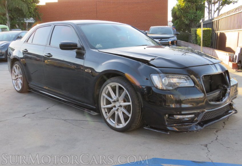 2020 Chrysler 300 - Image 3