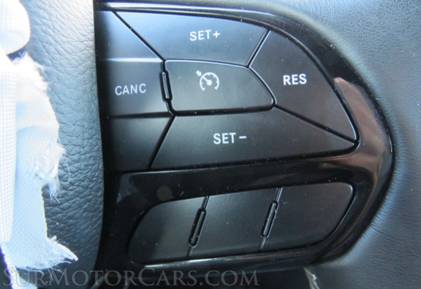 2020 Chrysler 300 - Image 47