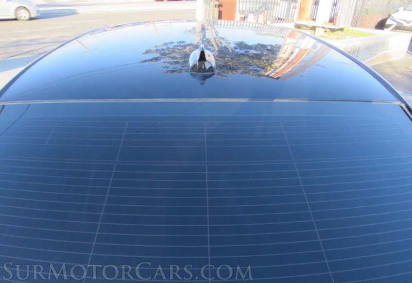 2020 Chrysler 300 - Image 18