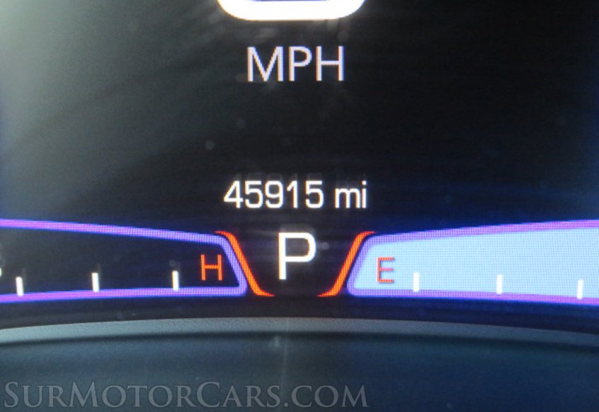 2020 Chrysler 300 - Image 32