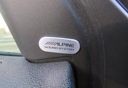 2020 Chrysler 300 - Image 51