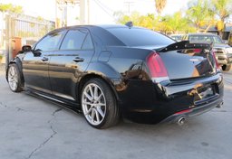 2020 Chrysler 300 - Image 9