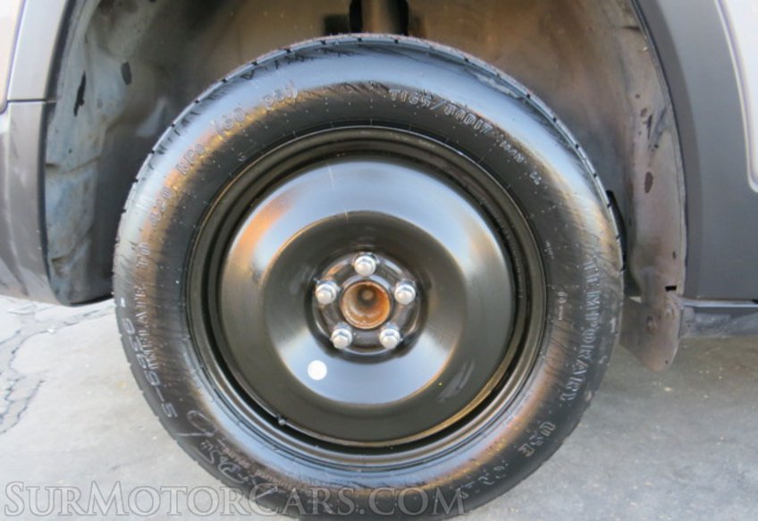 2020 Jeep Cherokee - Image 19