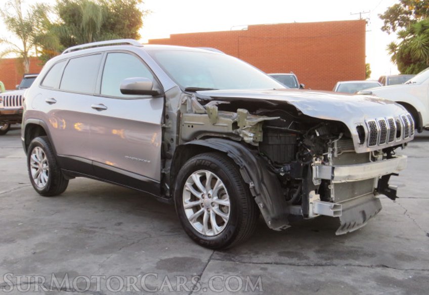 2020 Jeep Cherokee - Image 4