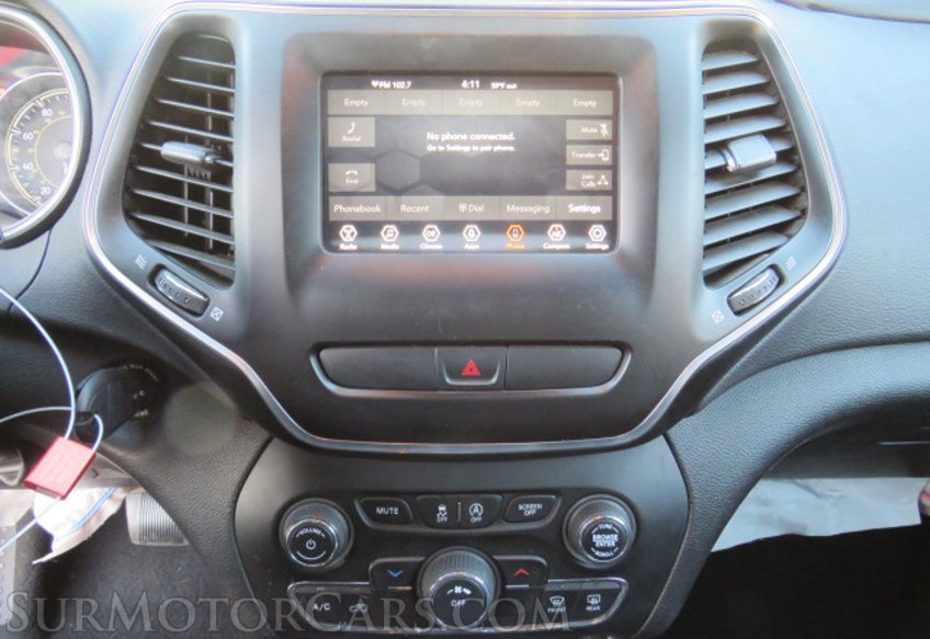 2020 Jeep Cherokee - Image 37