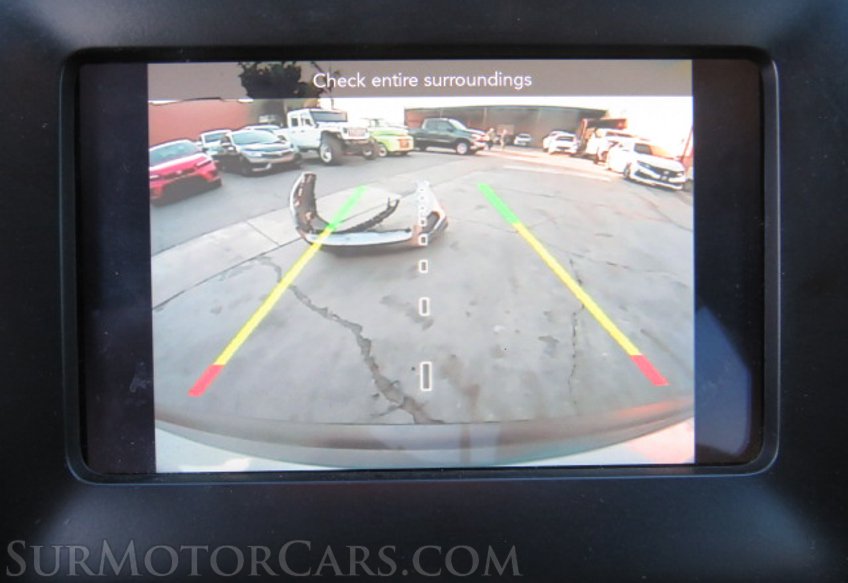 2020 Jeep Cherokee - Image 35