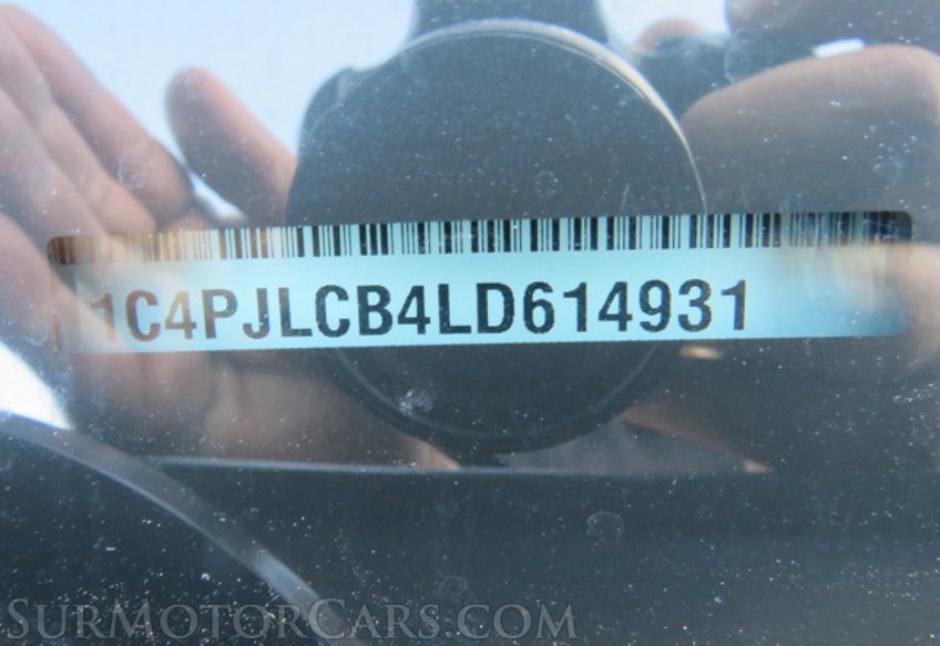 2020 Jeep Cherokee - Image 52